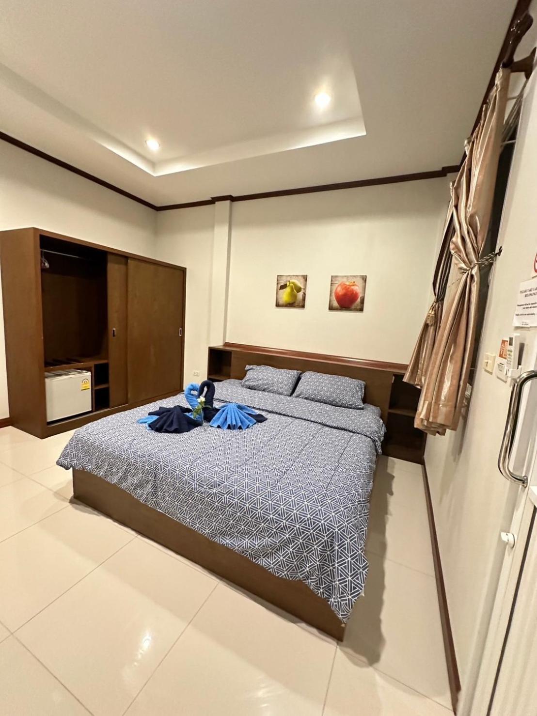 Nuch'S Apple Guest House Si Bun Ruang ภายนอก รูปภาพ
