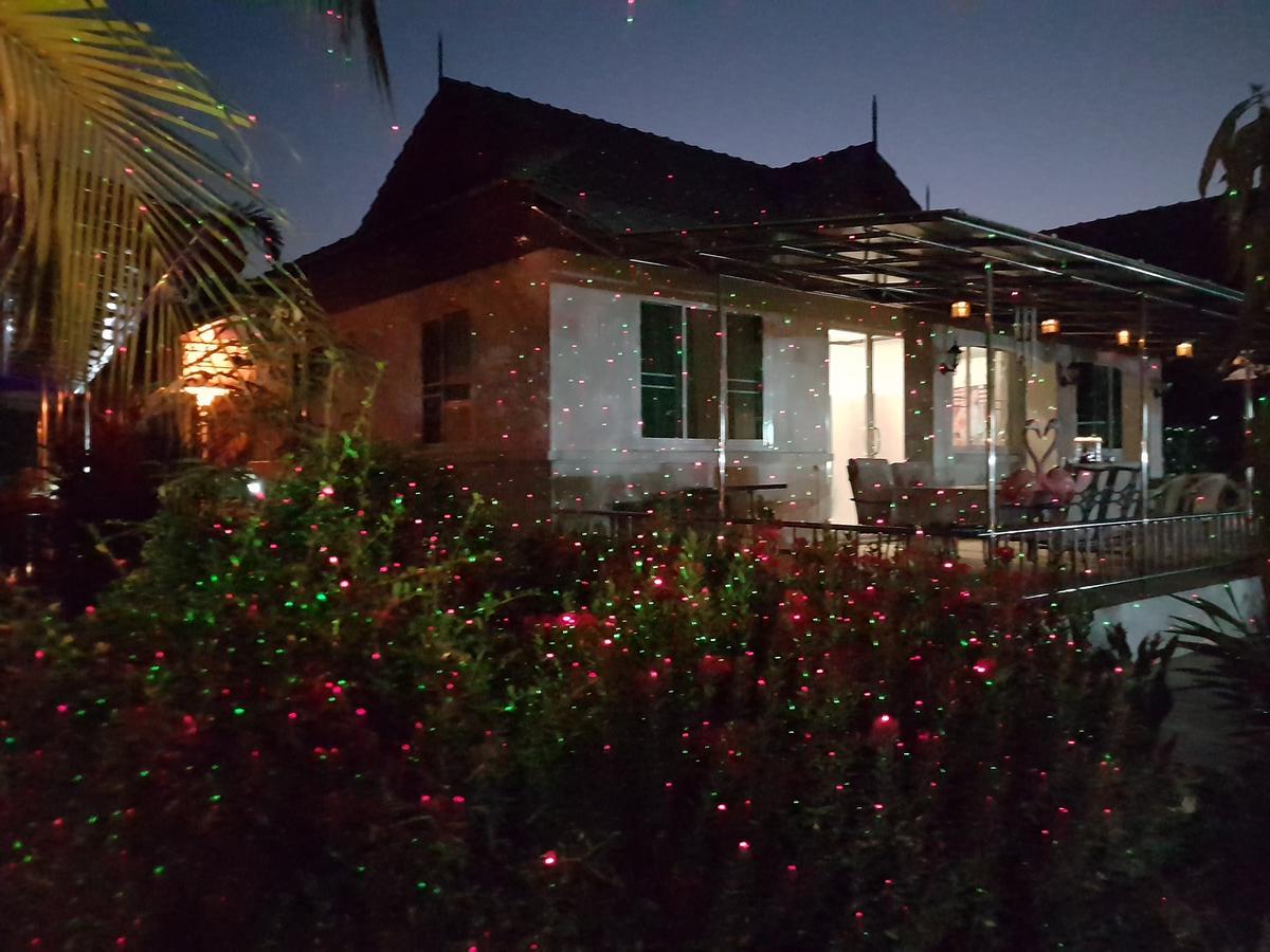 Nuch'S Apple Guest House Si Bun Ruang ภายนอก รูปภาพ